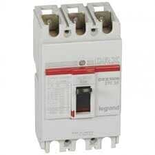 Legrand 027024 DRX 100N 3P 40A 20kA Kompakt Şalter (Sabit Tip)